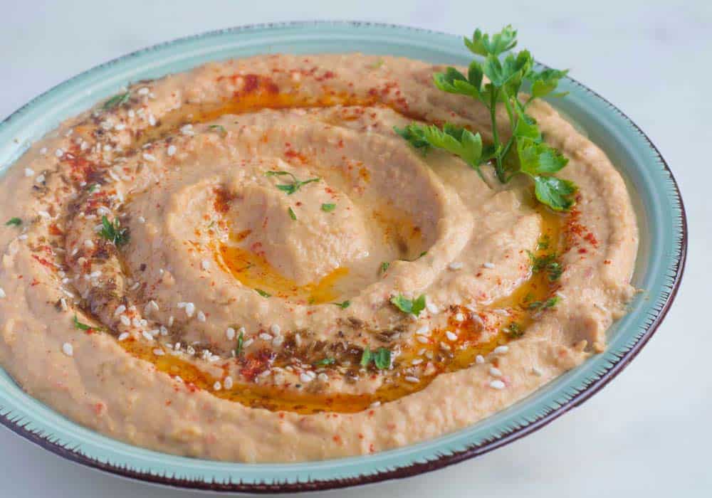 hummus made with red pepper