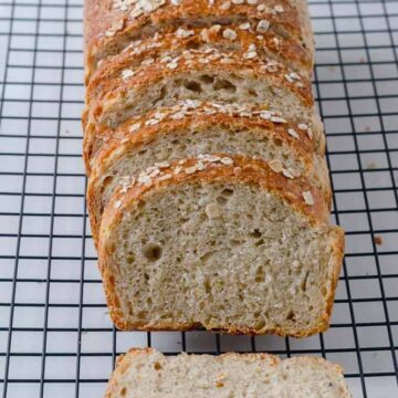 oatmeal sourdough sandwich bread