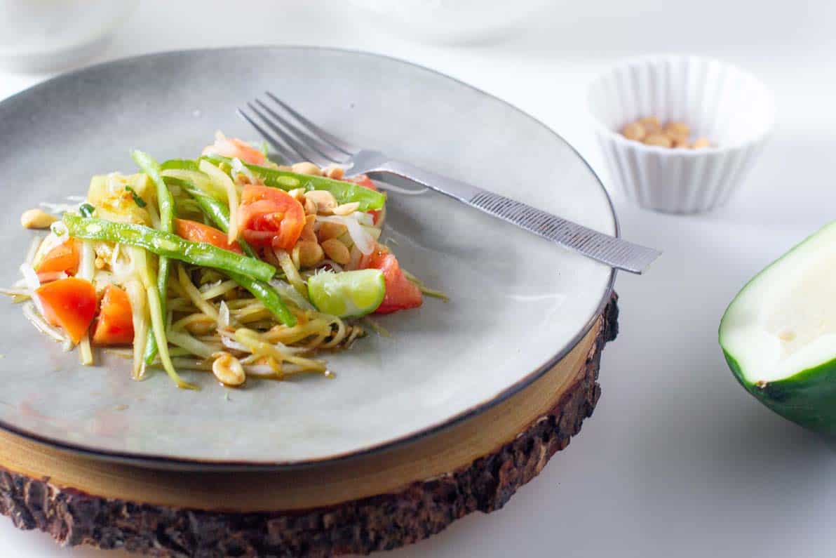 Green Papaya salad recipe Quick Vegan Version The Flavor Bells