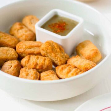 pizza bites made in air fryer served in a plate