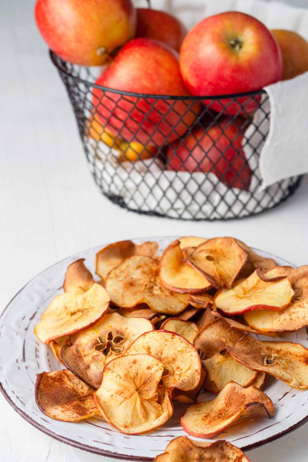dehydrated apples in a plate