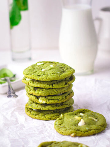 matcha cookies with chocolate chip cookies